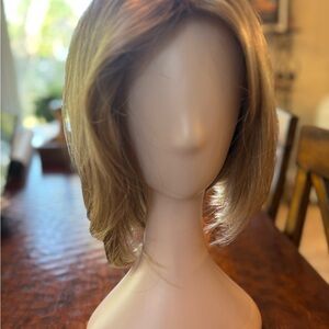 Noriko Hailey in creamy toffee - discontinued